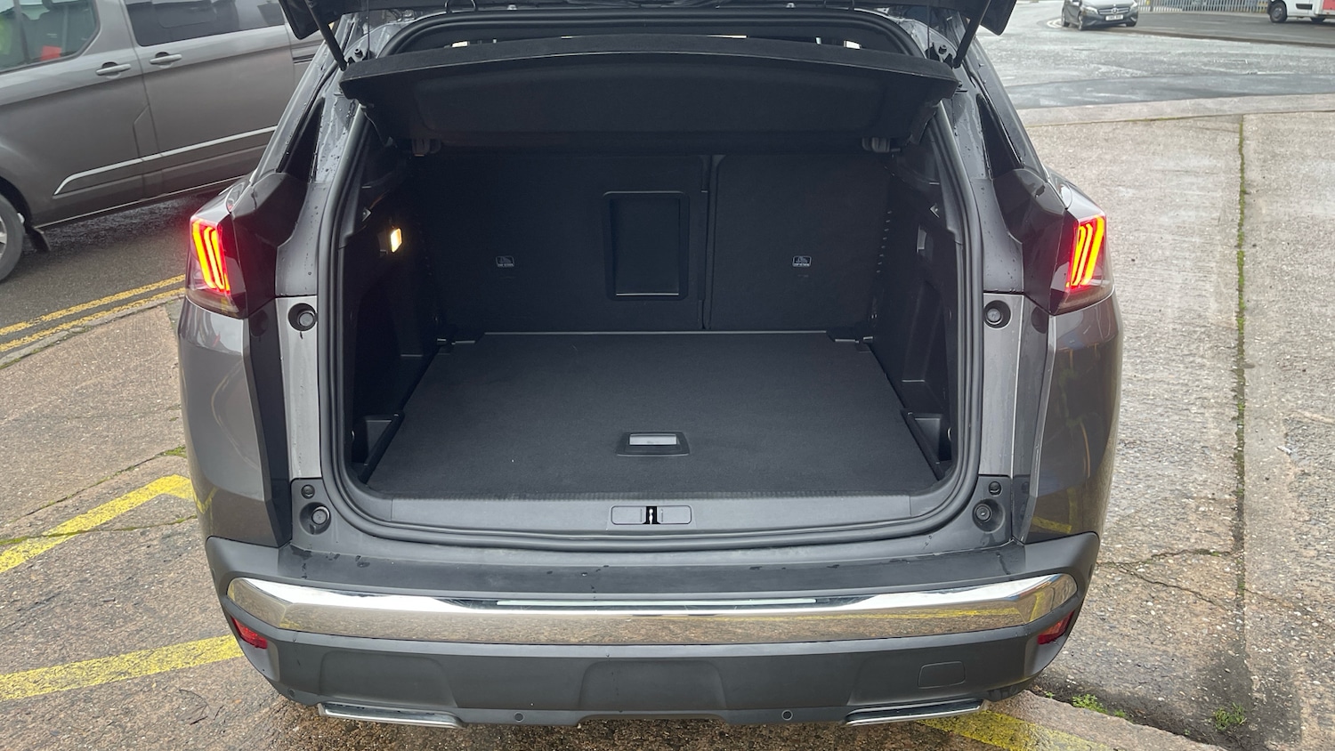 Used Peugeot 3008 2022 for sale - 77222892: Photo 4