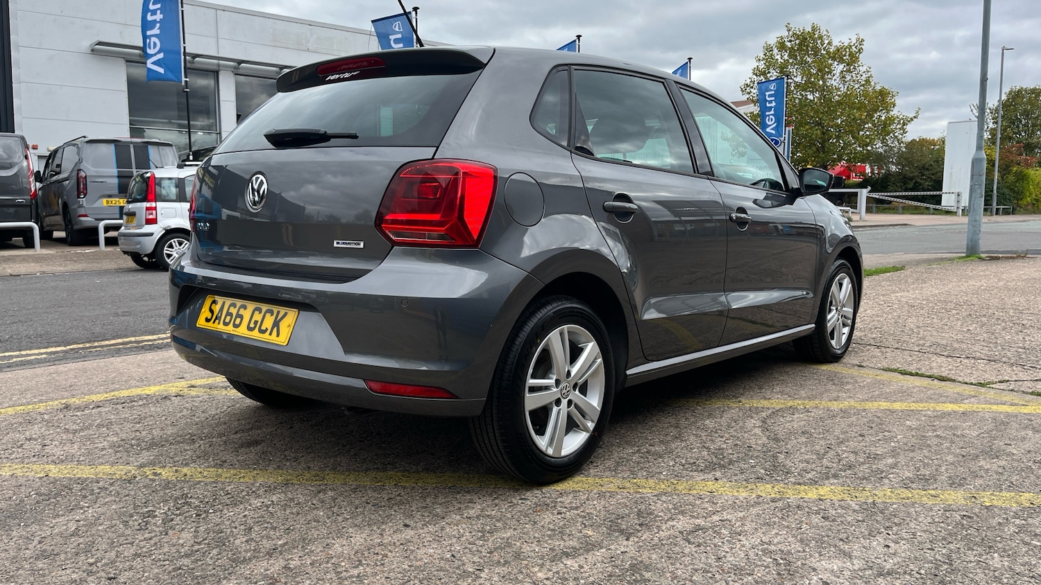 Used Volkswagen Polo 2016 for sale - 76366920: Photo 24