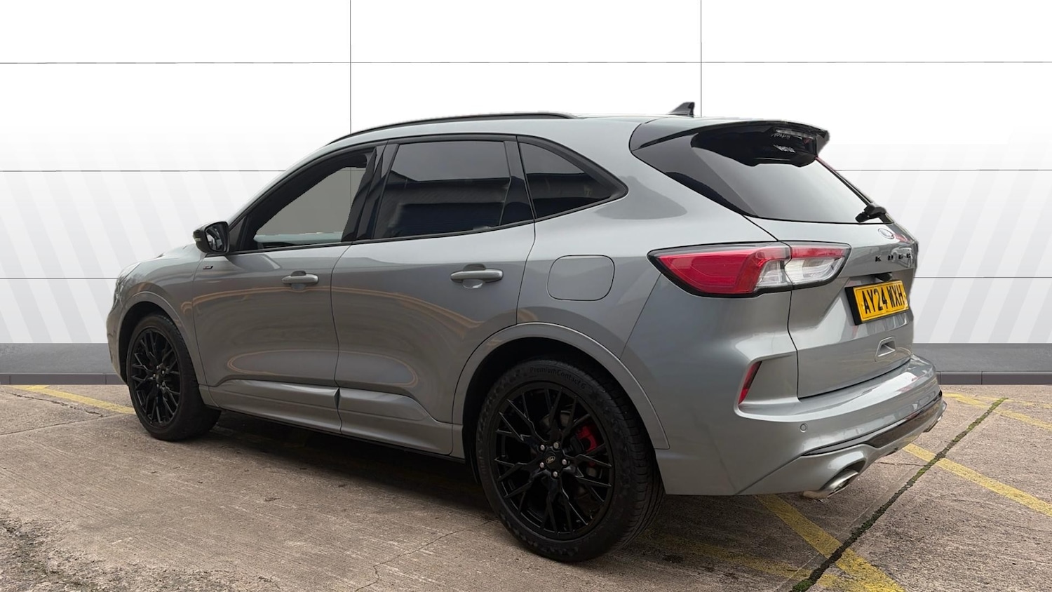 Used Ford Kuga 2024 for sale - 76504358: Photo 2