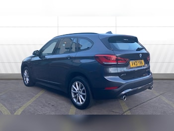 Used BMW X1 2021 for sale - 77300989: Photo
