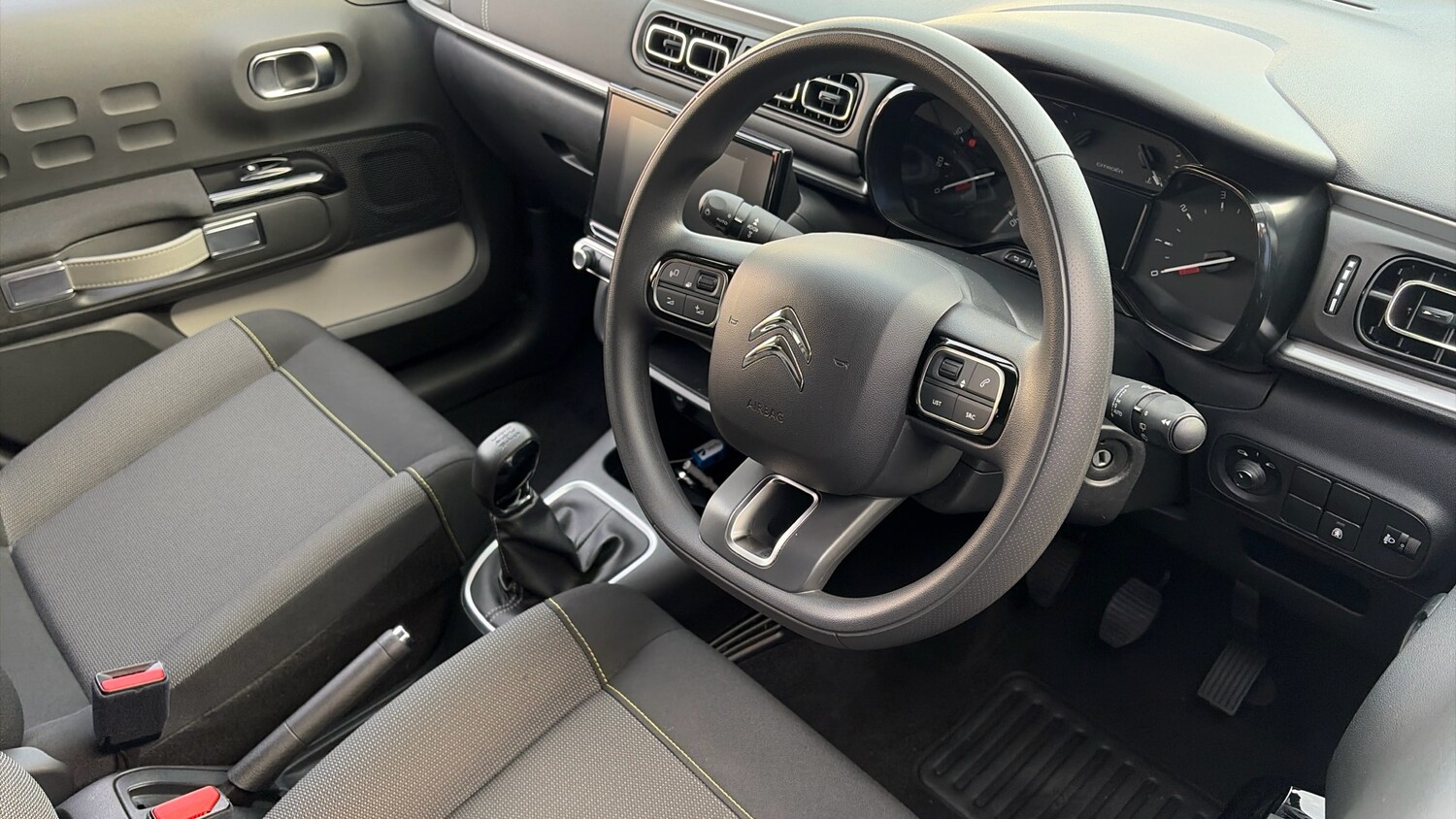 Used Citroen C3 2023 for sale - 76577058: Photo 11