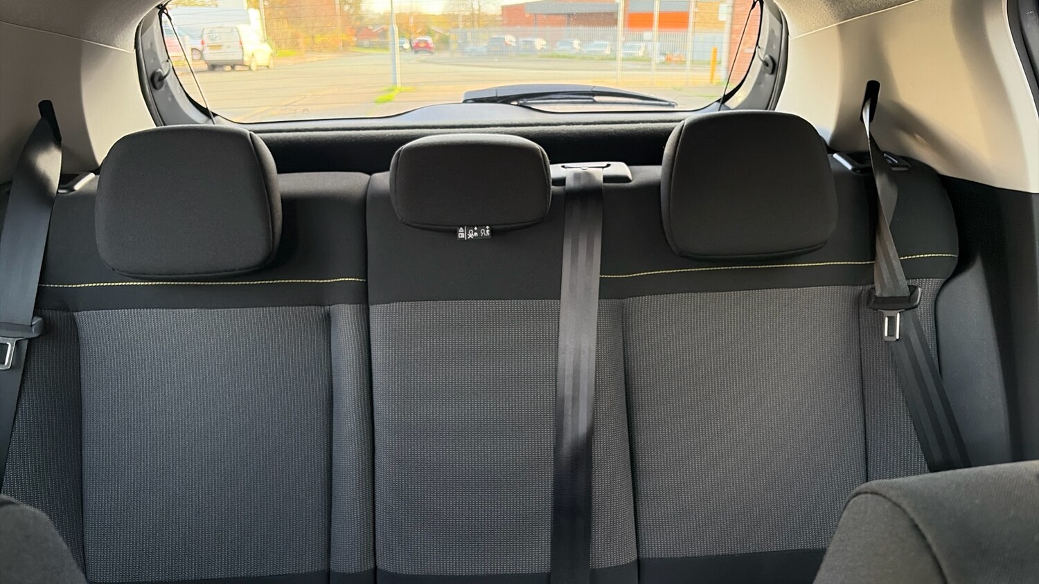 Used Citroen C3 2023 for sale - 76577058: Photo 15