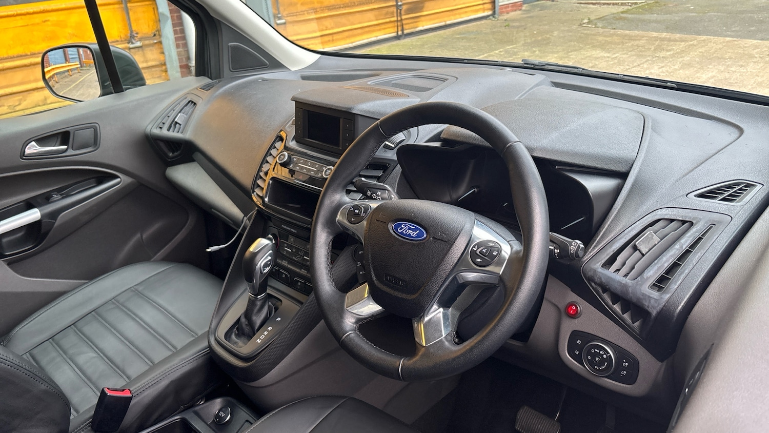 Used Ford Grand Tourneo Connect 2019 for sale - 77076991: Photo 11