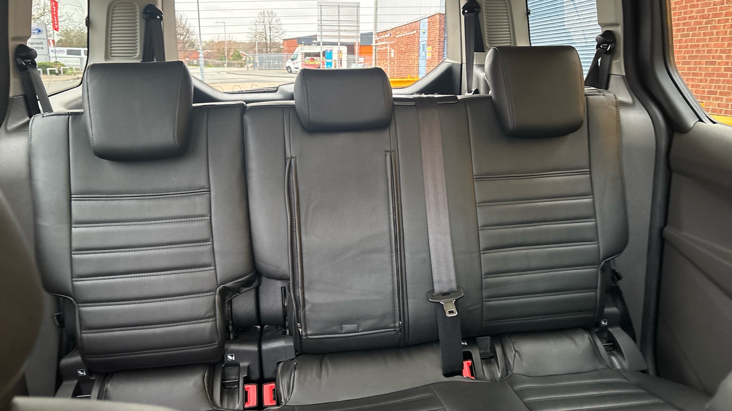 Used Ford Grand Tourneo Connect 2019 for sale - 77076991: Photo 15