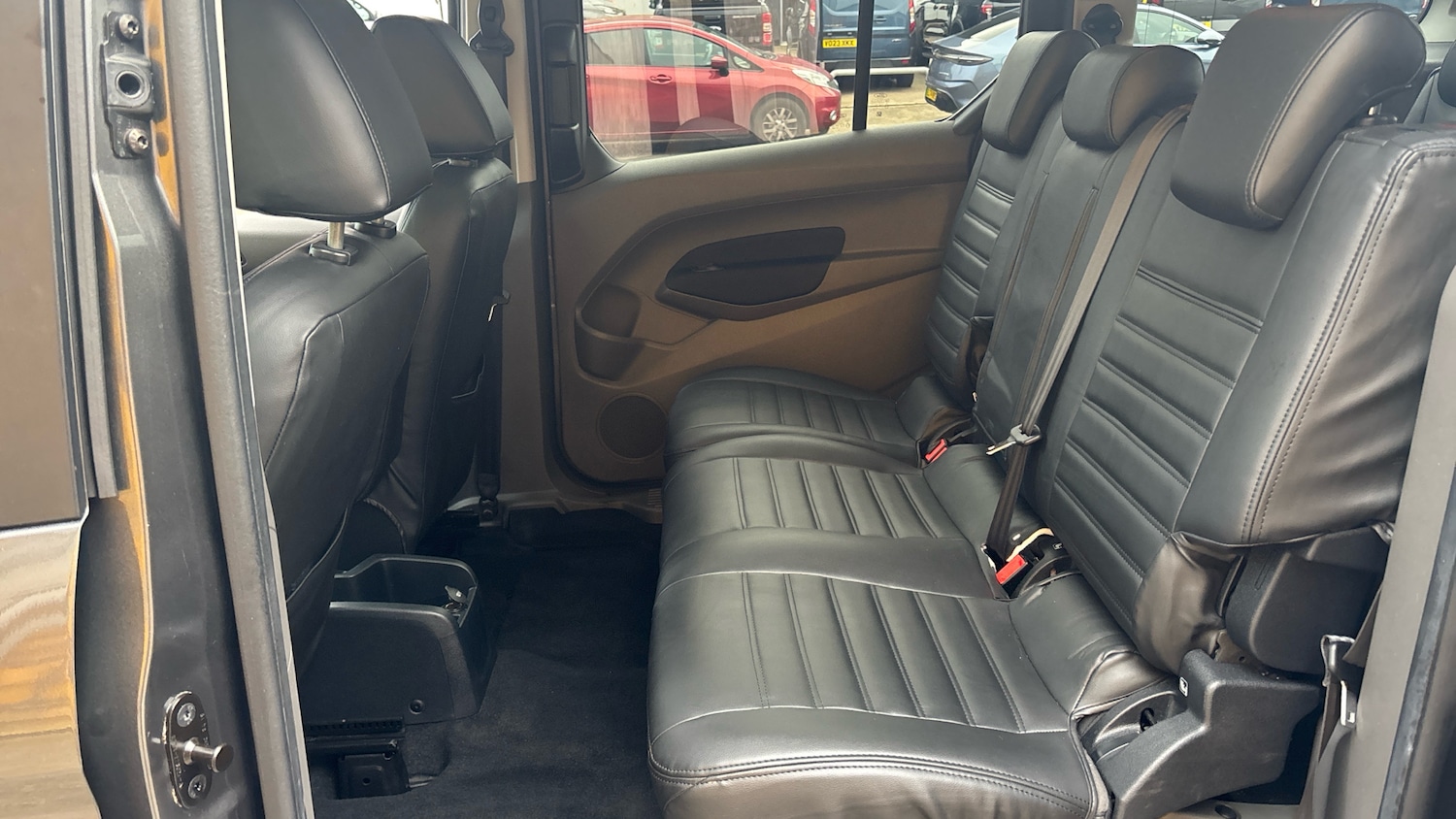 Used Ford Grand Tourneo Connect 2019 for sale - 77076991: Photo 16