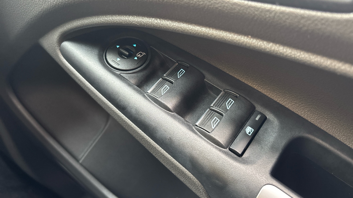 Used Ford Grand Tourneo Connect 2019 for sale - 77076991: Photo 34