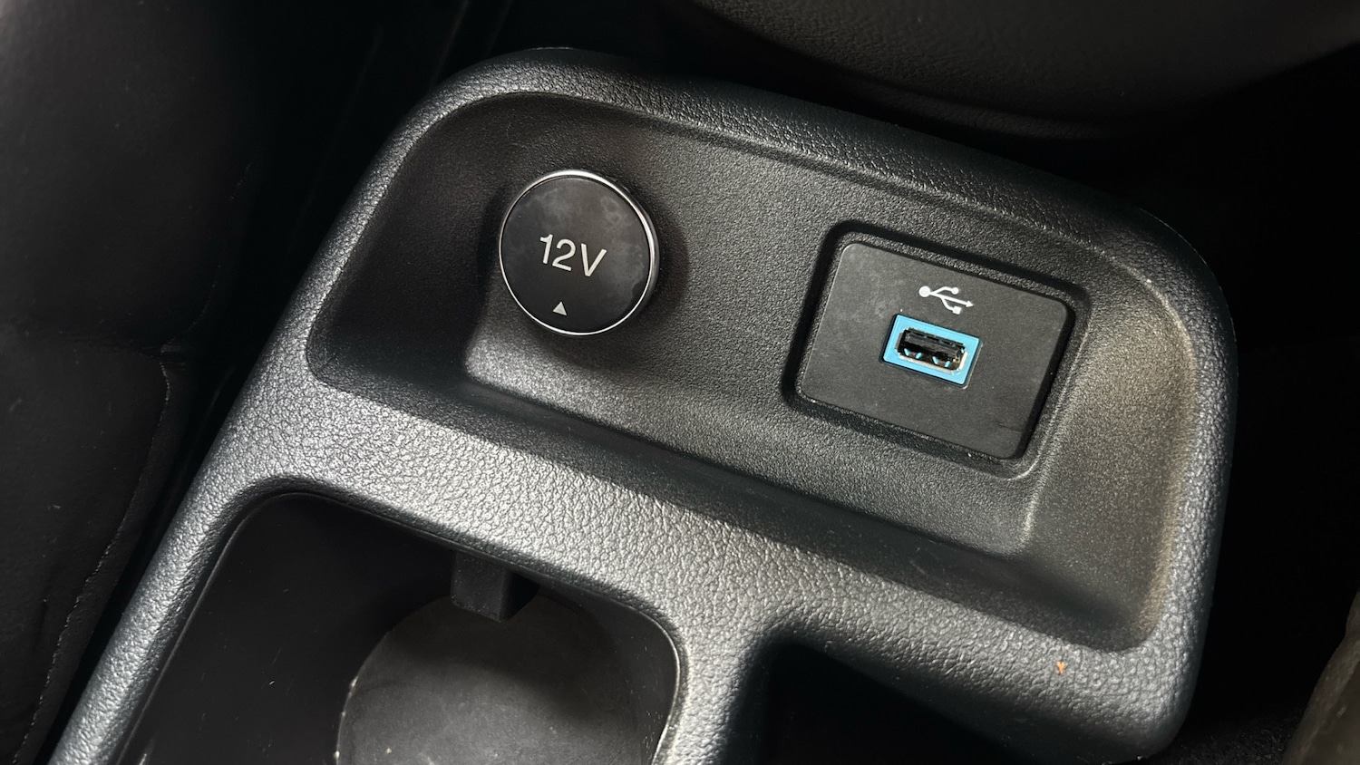 Used Ford Grand Tourneo Connect 2019 for sale - 77076991: Photo 38