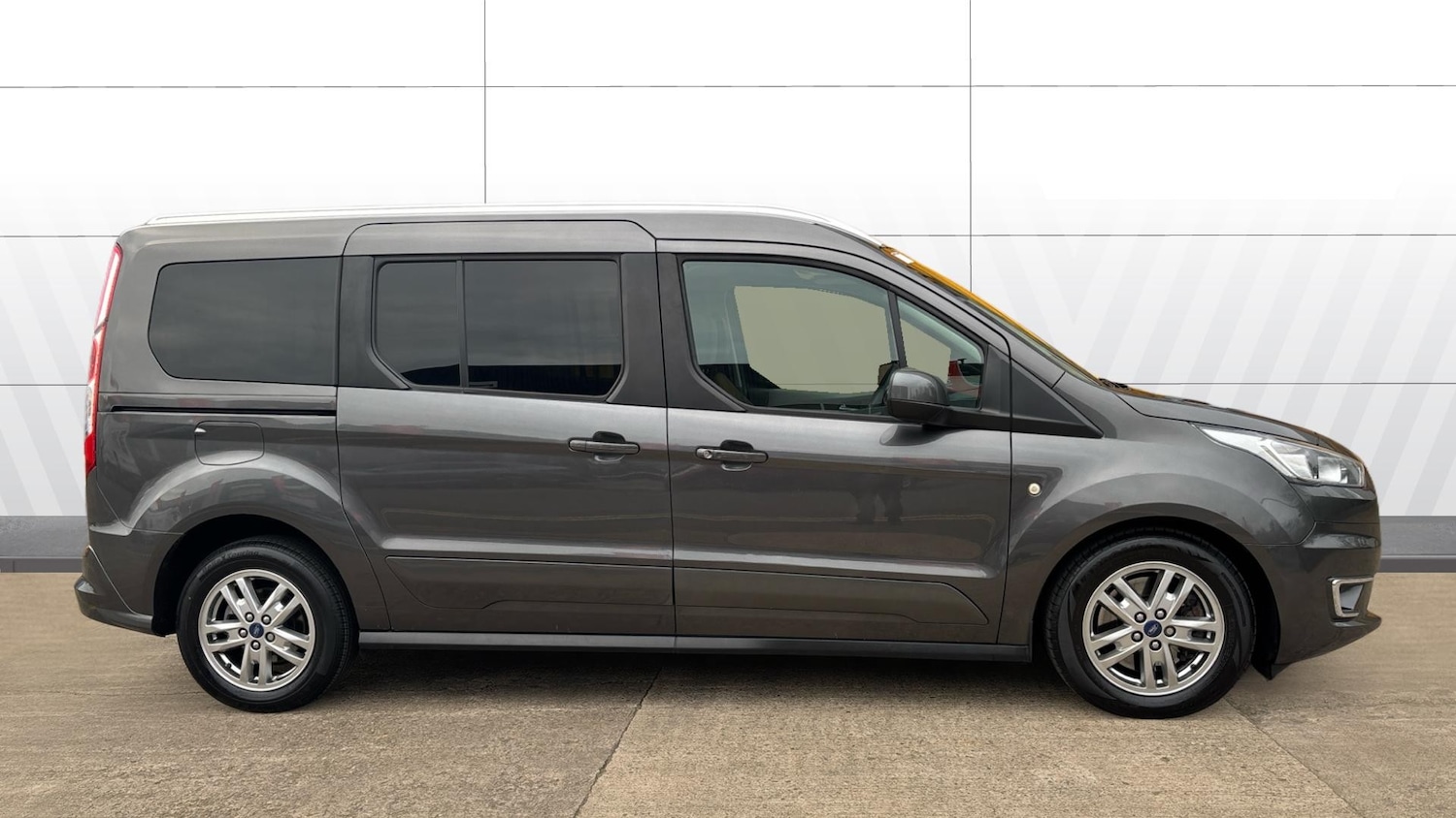 Used Ford Grand Tourneo Connect 2019 for sale - 77076991: Photo 5