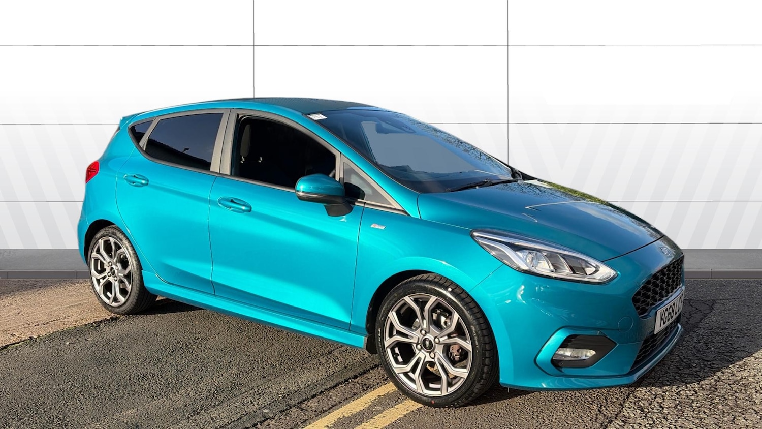 Used Ford Fiesta 2018 for sale - 76903849: Photo 1