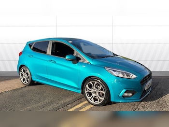 Used Ford Fiesta 2018 for sale - 76903849: Photo