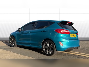 Used Ford Fiesta 2018 for sale - 76903849: Photo