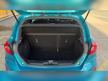 Used Ford Fiesta 2018 for sale - 76903849: Photo