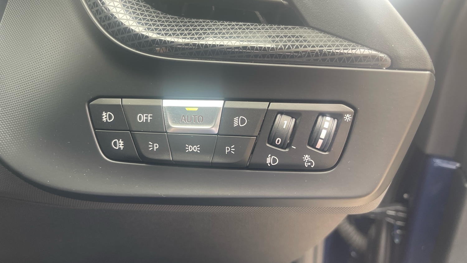 Used BMW 1 Series 2024 for sale - 76366873: Photo 33