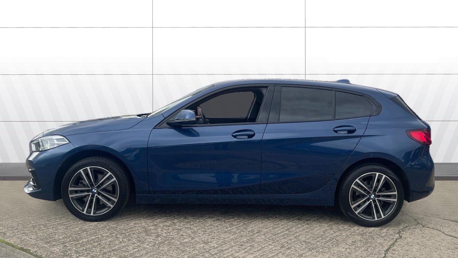 Used BMW 1 Series 2024 for sale - 76366873: Photo 5