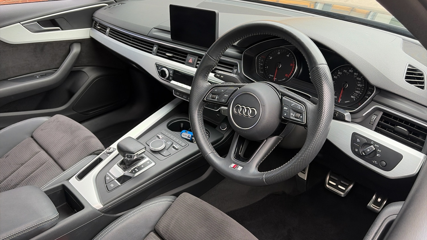 Used Audi A4 2018 for sale - 76366862: Photo 11