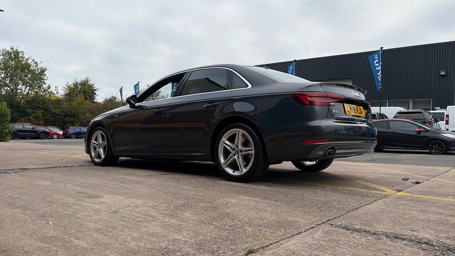 Used Audi A4 2018 for sale - 76366862: Photo 24