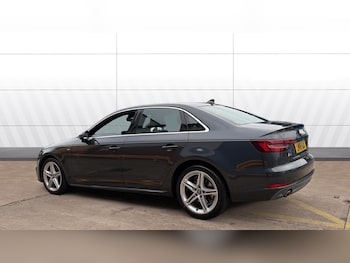 Used Audi A4 2018 for sale - 76366862: Photo