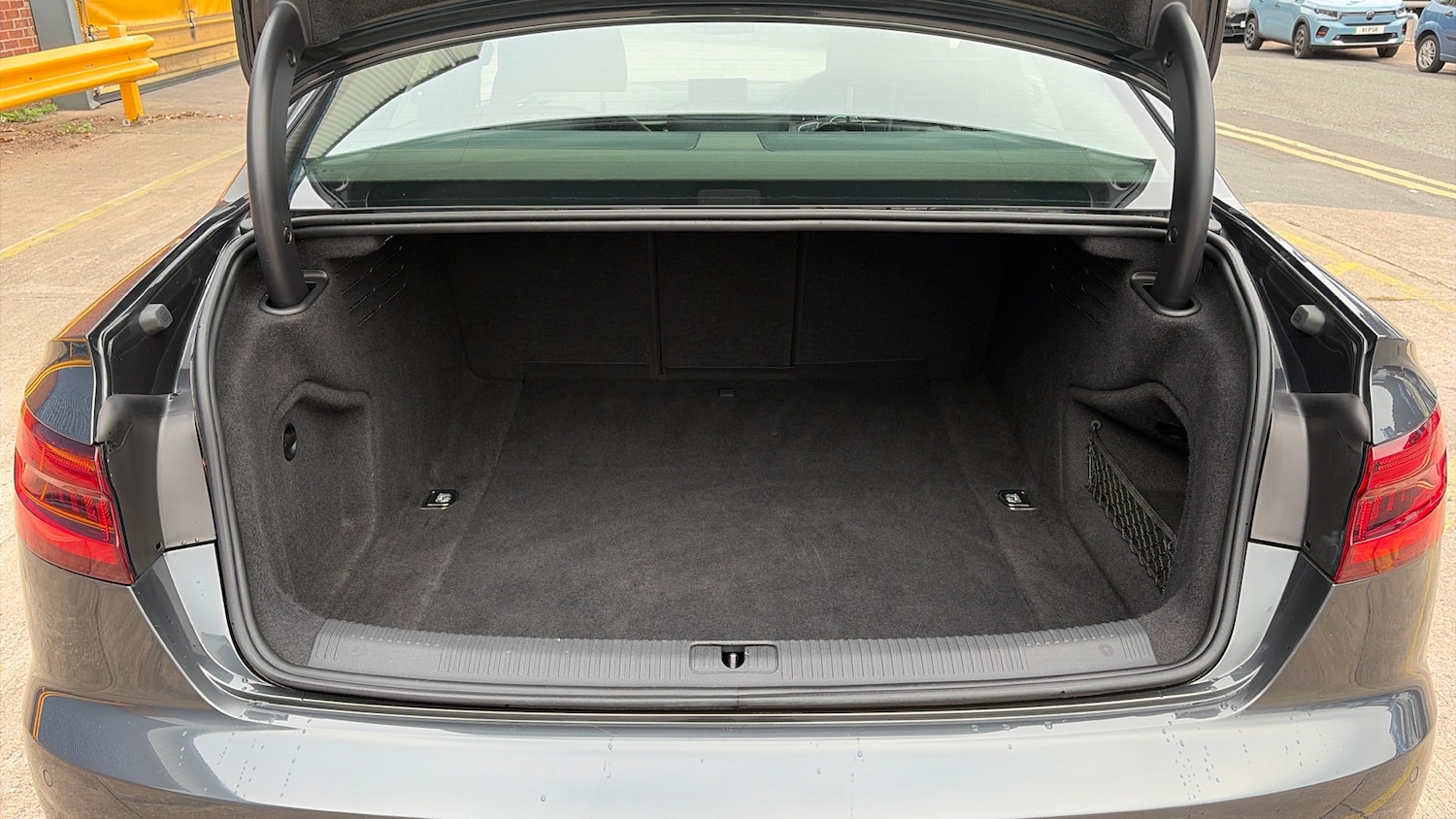 Used Audi A4 2018 for sale - 76366862: Photo 4