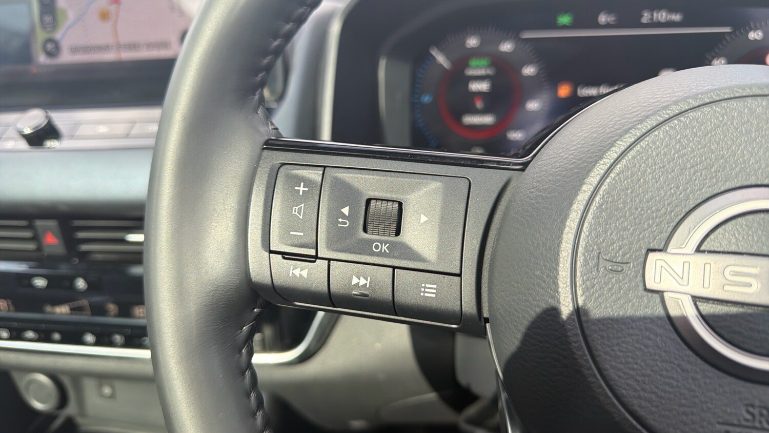 Used Nissan Qashqai 2023 for sale - 78025942: Photo 32