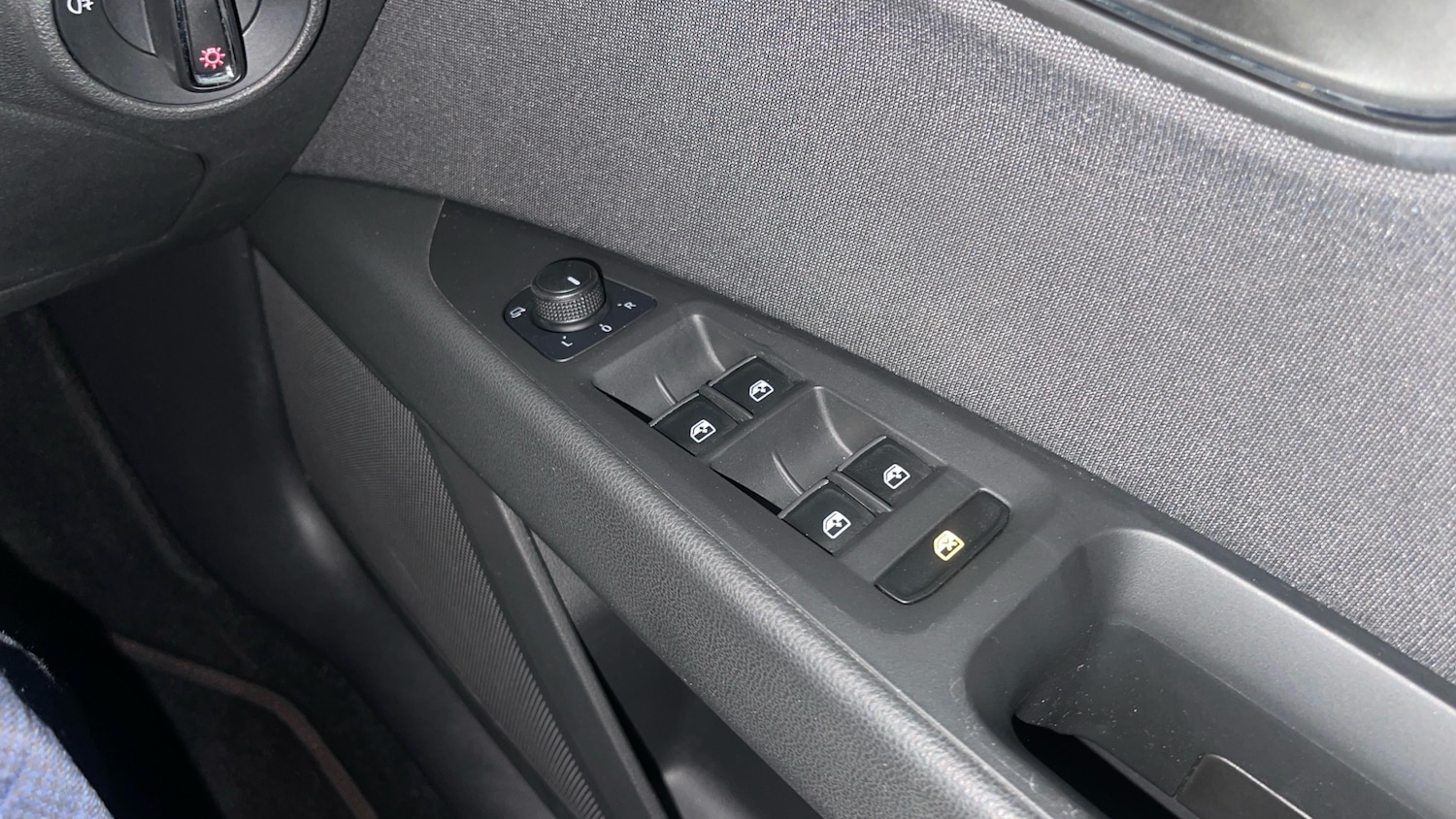 Used SEAT Leon 2019 for sale - 77791473: Photo 25