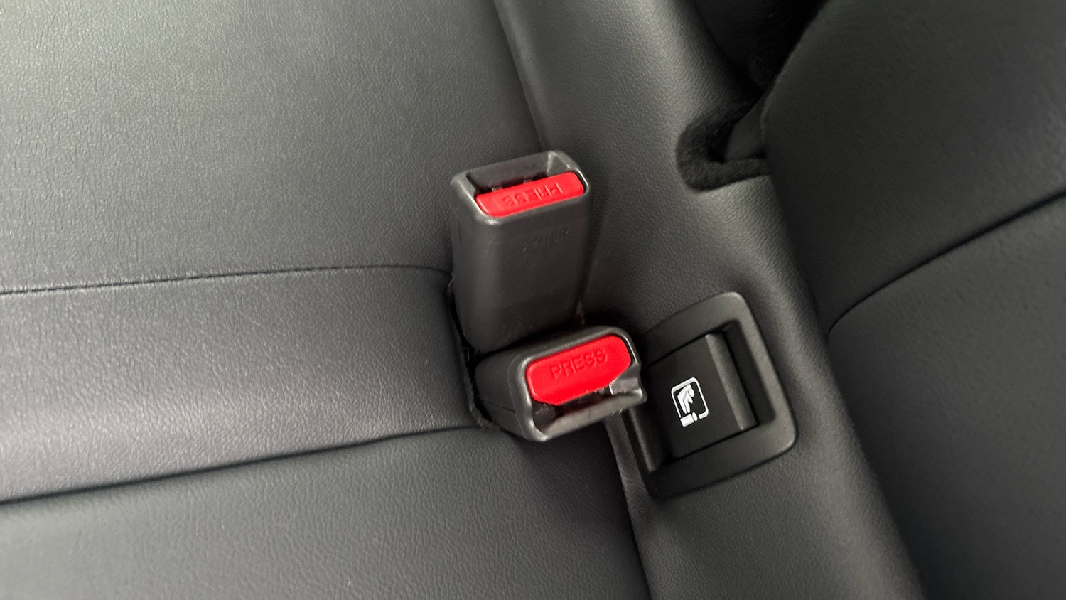 Used Nissan Juke 2022 for sale - 77601937: Photo 17