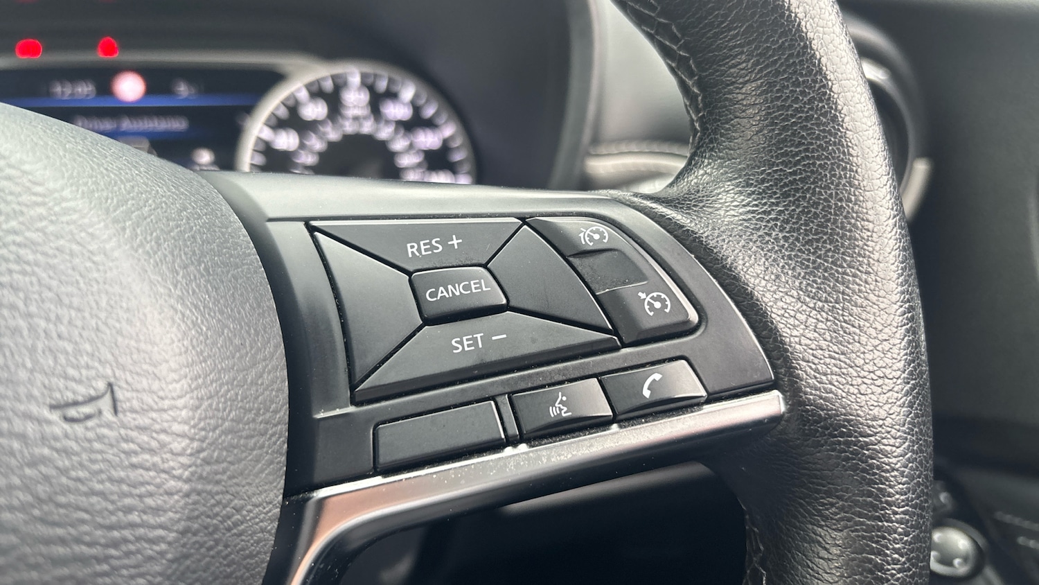 Used Nissan Juke 2022 for sale - 77601937: Photo 22