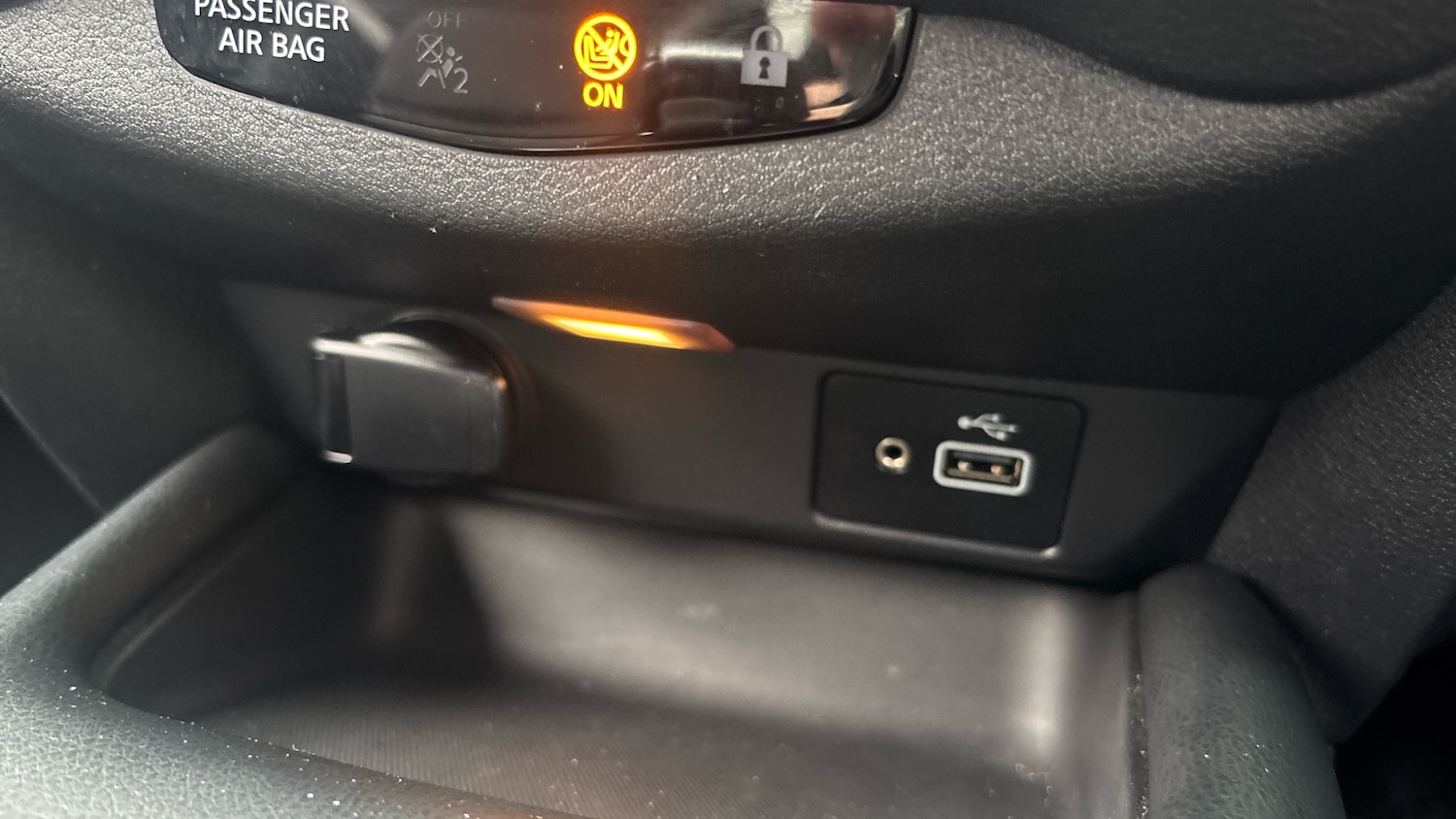 Used Nissan Juke 2022 for sale - 77601937: Photo 28