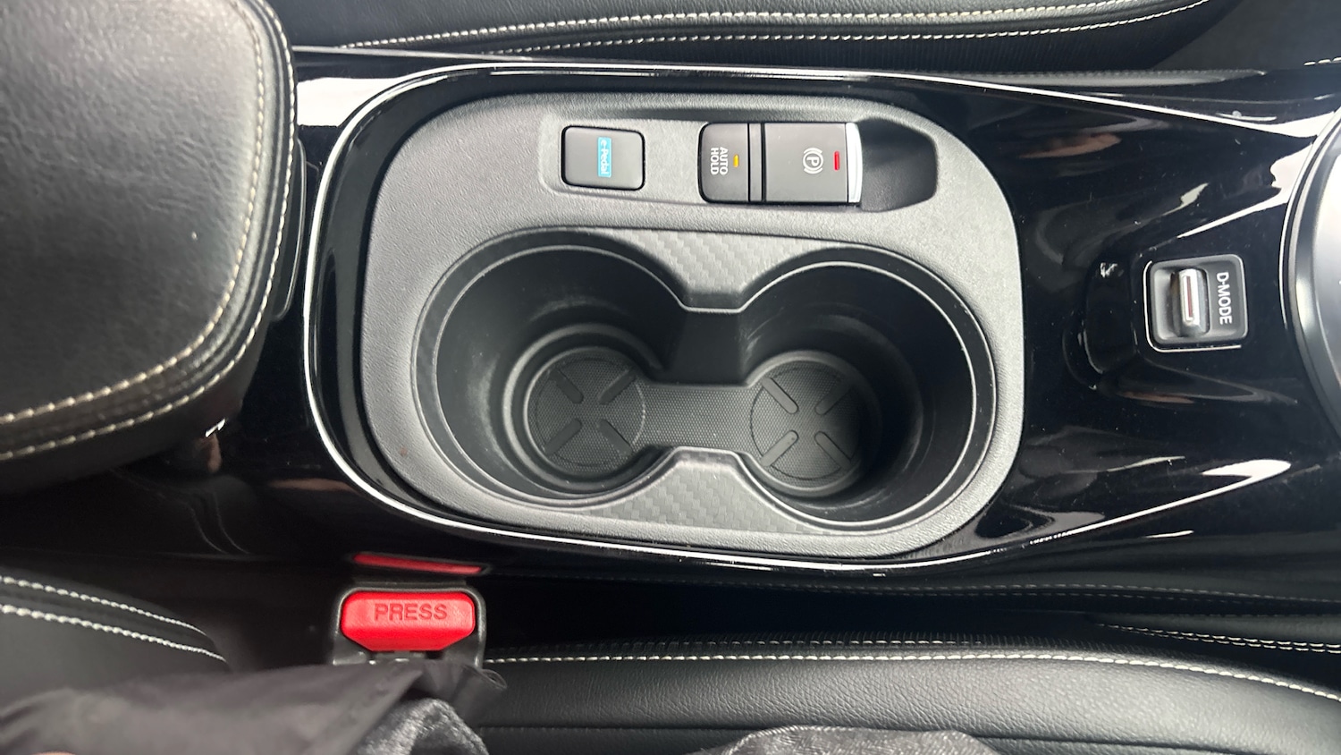 Used Nissan Juke 2022 for sale - 77601937: Photo 31