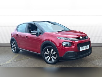 2019 (19) - 1.2 PureTech Feel 5dr Petrol Hatchback