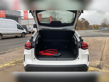 Used Citroen C4 2024 for sale - 76553682: Photo