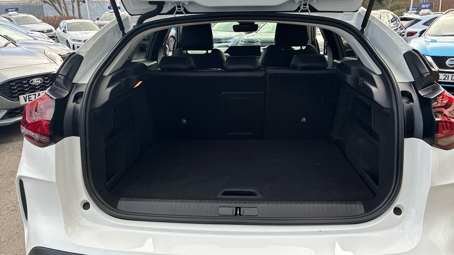 Used Citroen C4 2024 for sale - 77641238: Photo 4