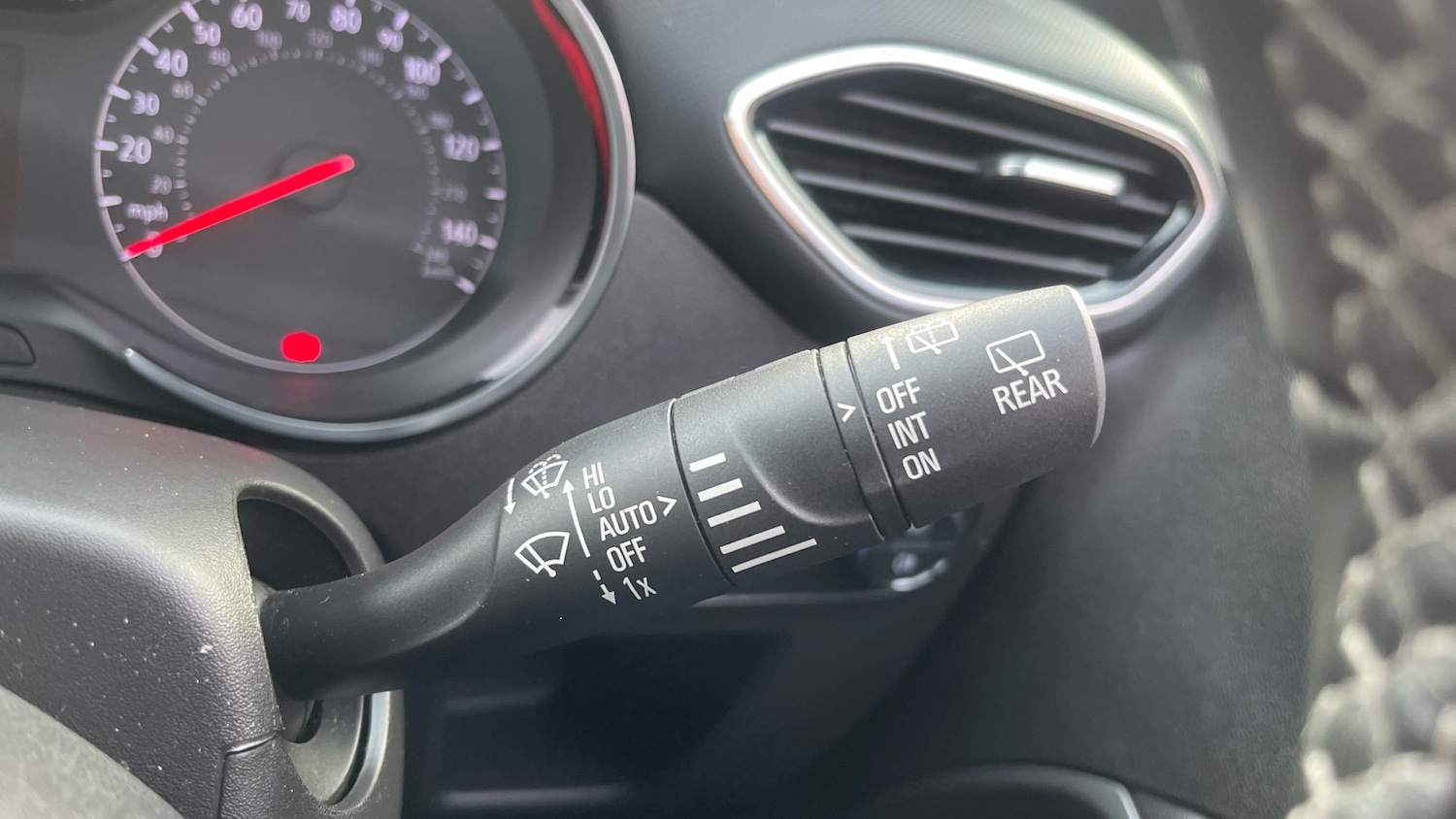 Used Vauxhall Crossland 2022 for sale - 76958451: Photo 28