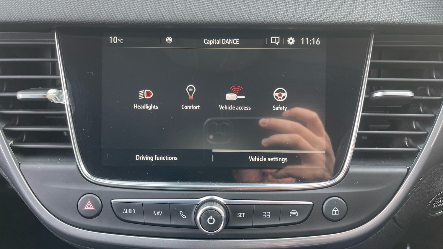 Used Vauxhall Crossland 2022 for sale - 76958451: Photo 41