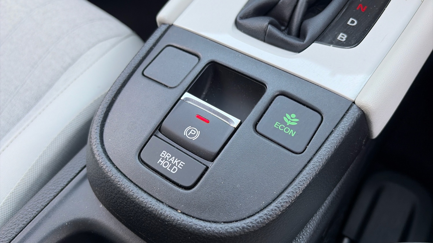 Used Honda Jazz 2022 for sale - 76372251: Photo 32