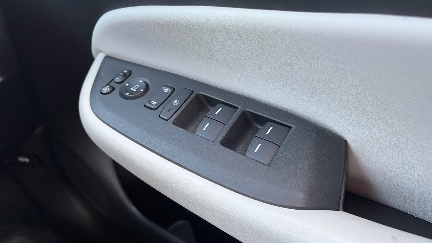 Used Honda Jazz 2022 for sale - 76372251: Photo 39
