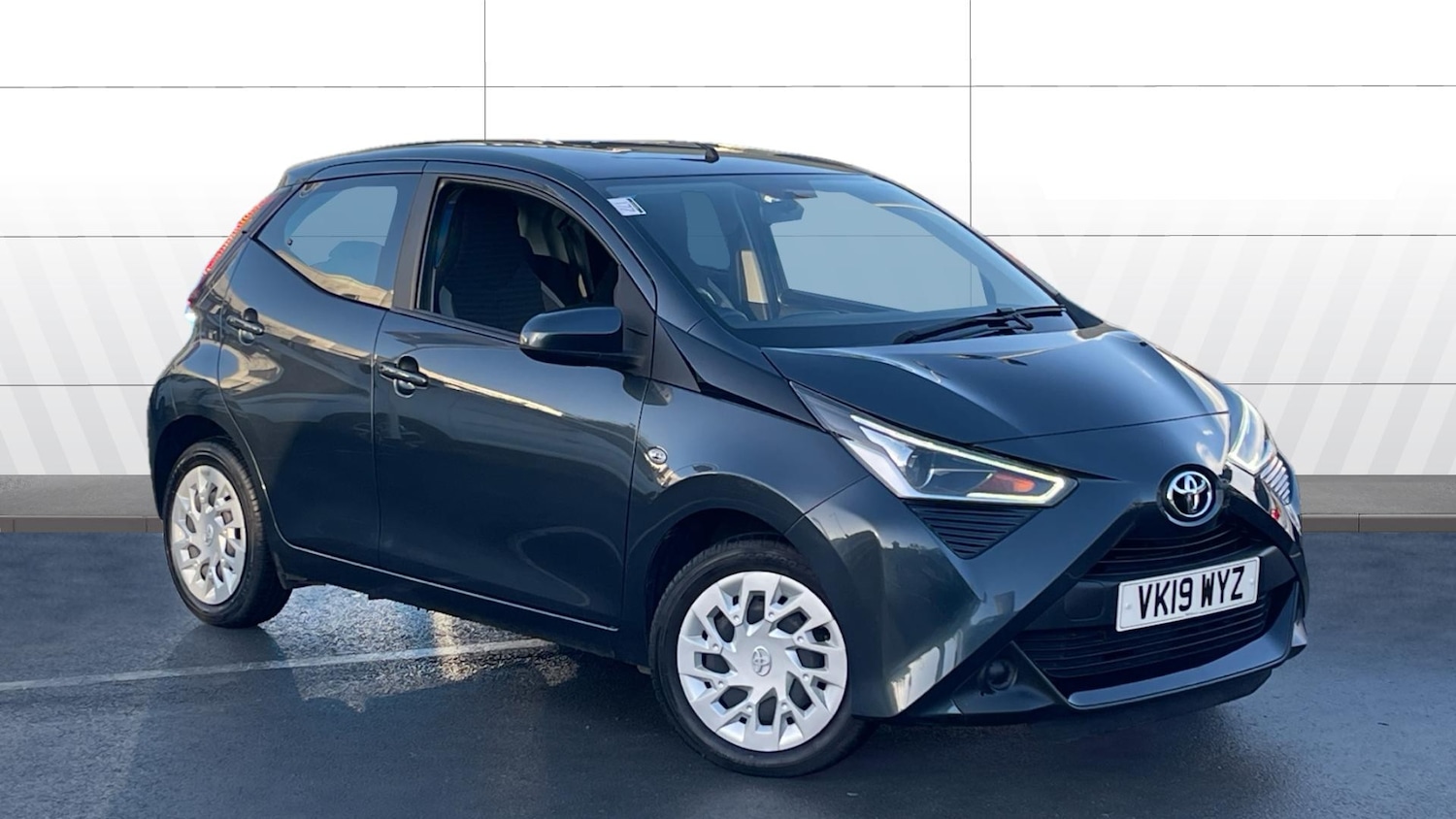 Used Toyota AYGO 2019 for sale - 76777946: Photo 1