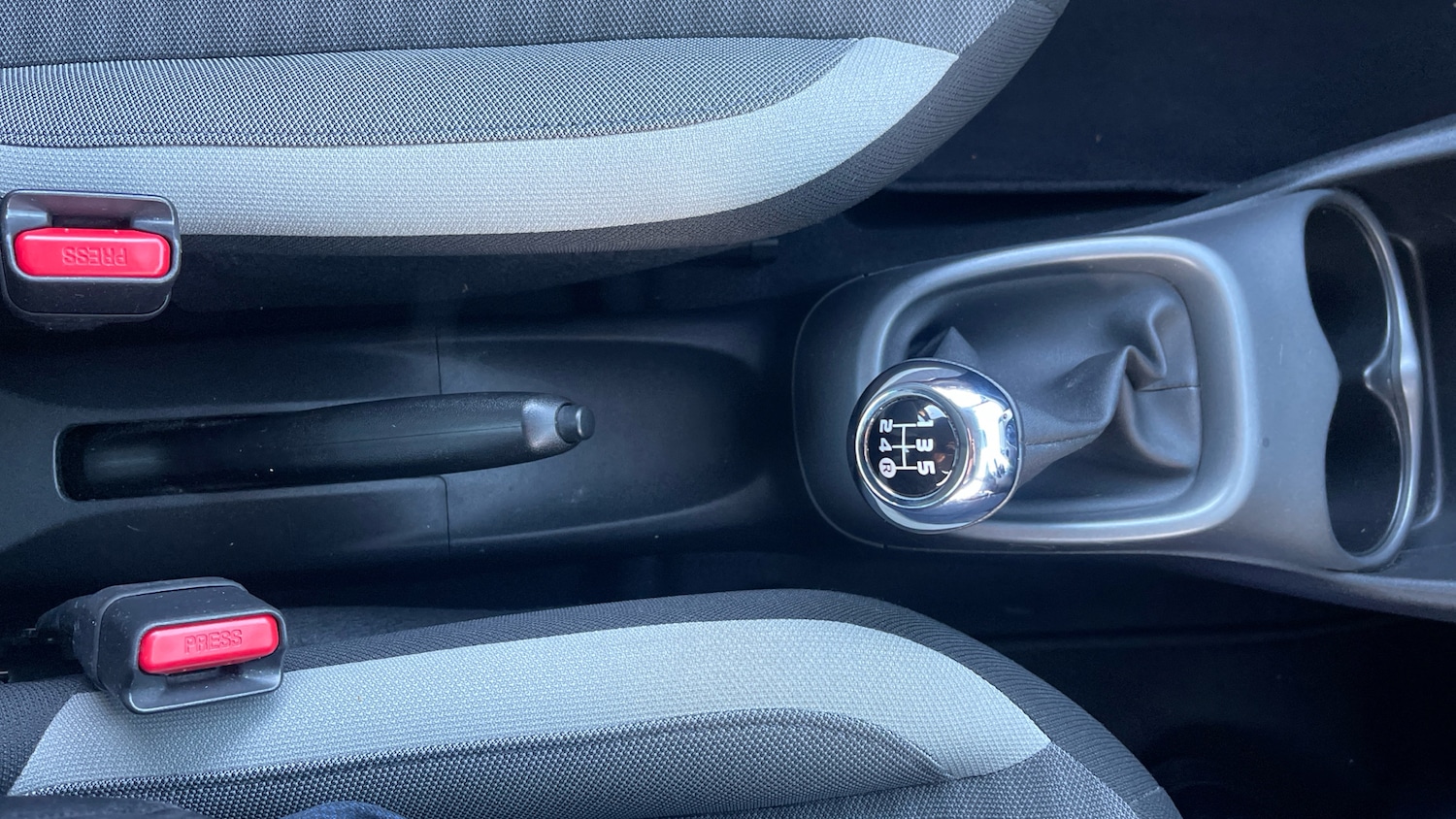 Used Toyota AYGO 2019 for sale - 76777946: Photo 39