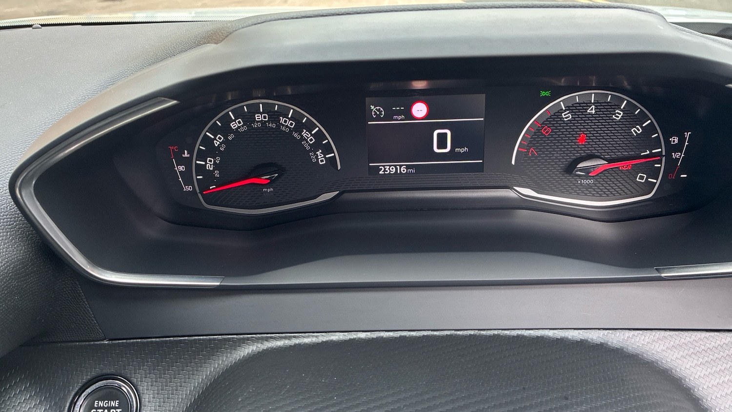 Used Peugeot 2008 2021 for sale - 76366848: Photo 18