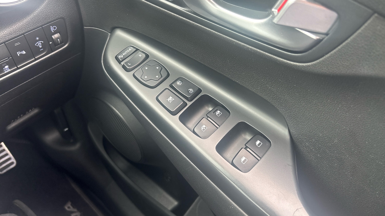 Used Hyundai KONA 2023 for sale - 78105457: Photo 34