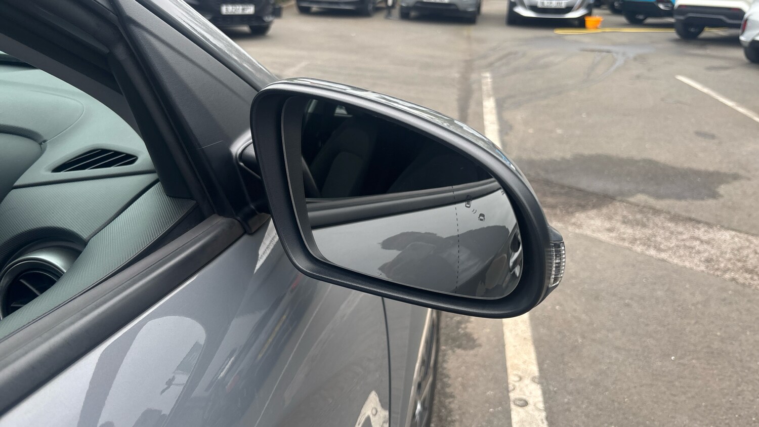 Used Hyundai KONA 2023 for sale - 78105457: Photo 8