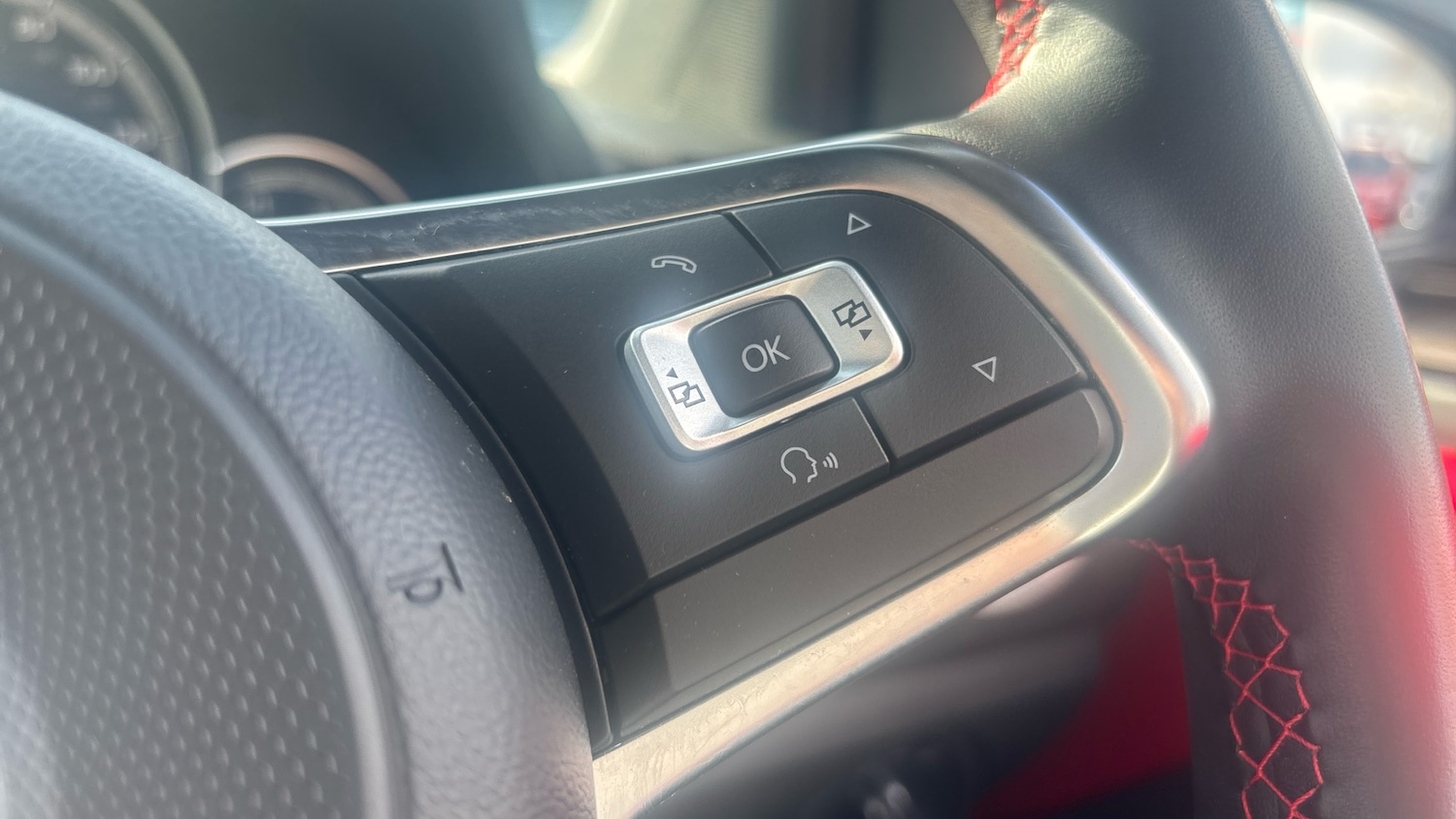 Used Volkswagen up! 2018 for sale - 78077522: Photo 22