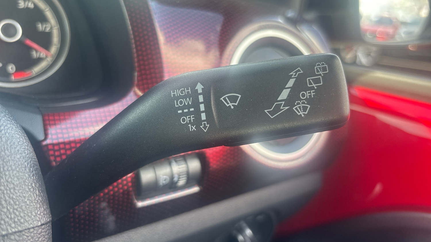 Used Volkswagen up! 2018 for sale - 78077522: Photo 23