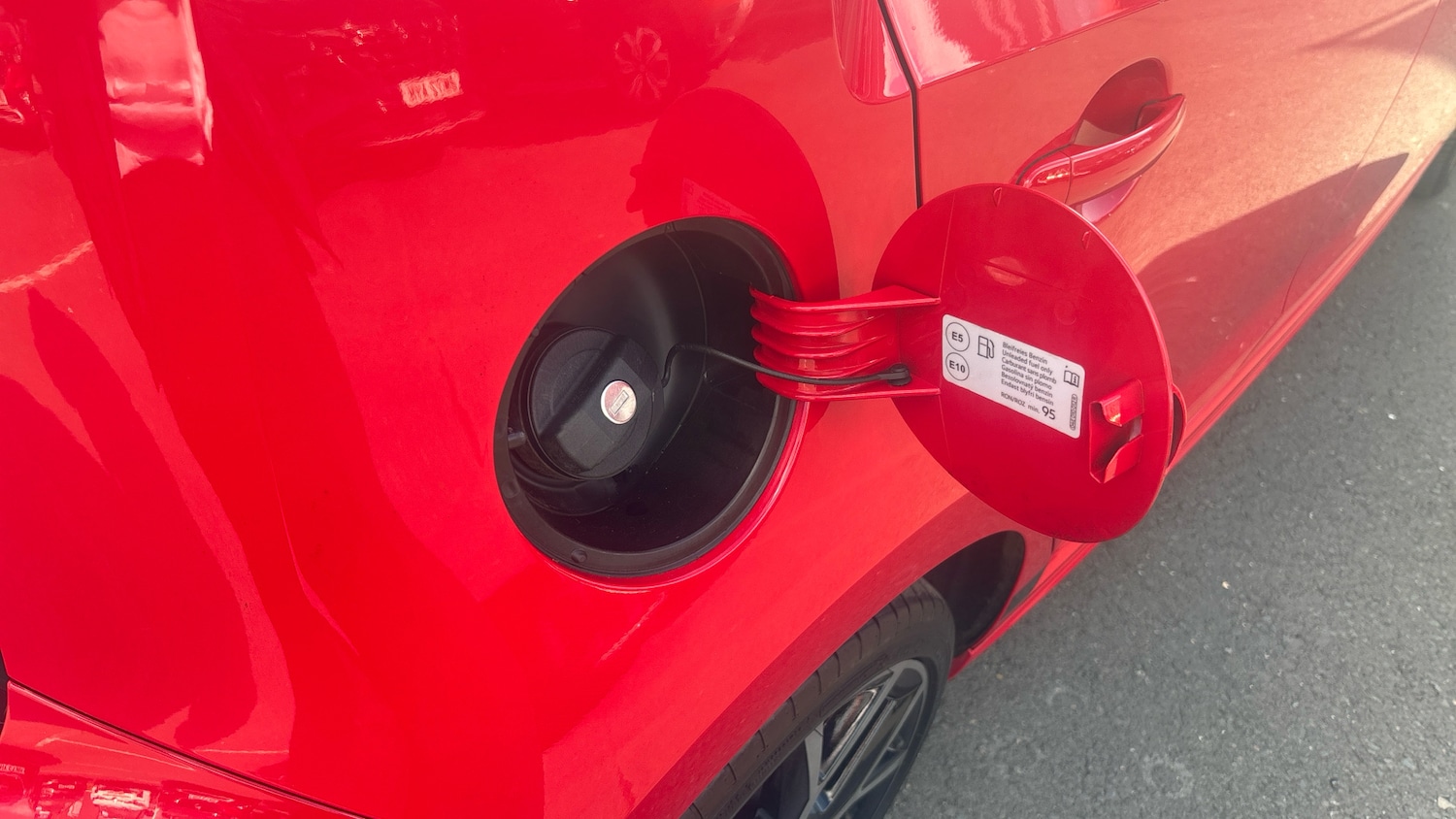 Used Volkswagen up! 2018 for sale - 78077522: Photo 34