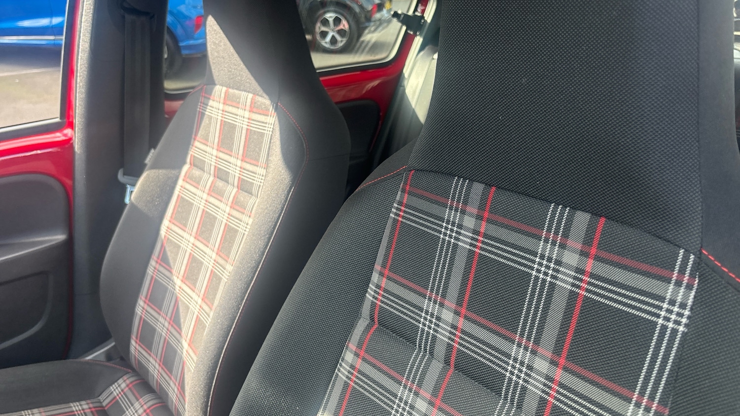 Used Volkswagen up! 2018 for sale - 78077522: Photo 9