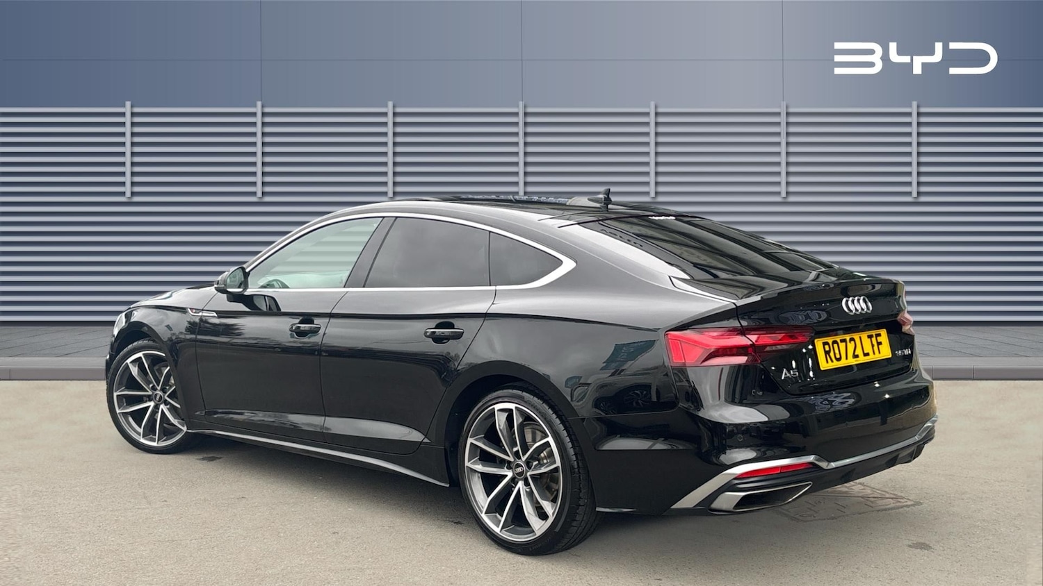 Used Audi A5 2022 for sale - 77789061: Photo 2