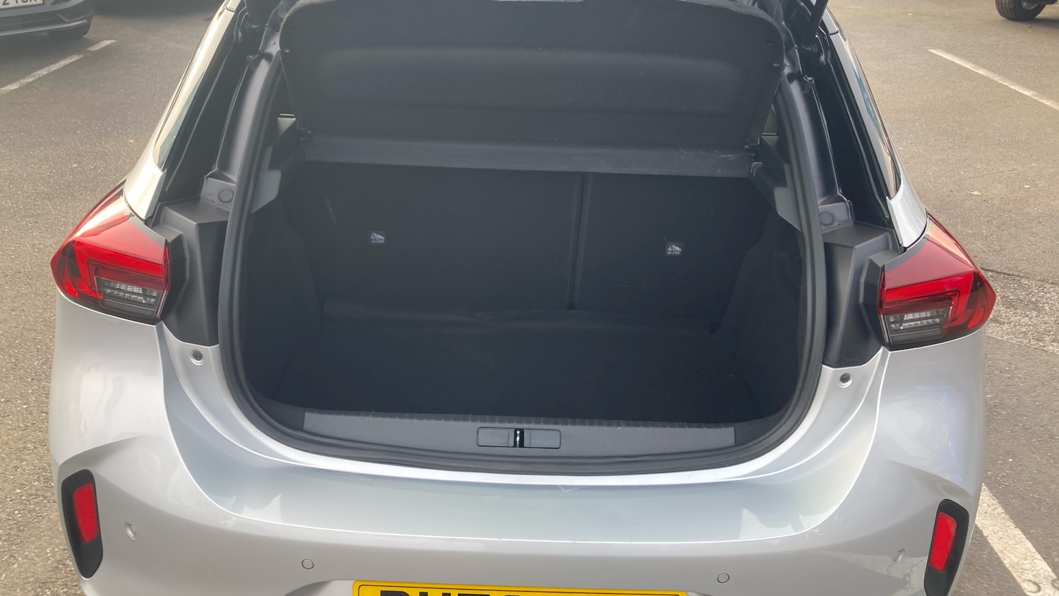 Used Vauxhall Corsa 2023 for sale - 77968487: Photo 4