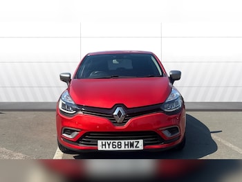 Used Renault Clio 2018 for sale - 79163424: Photo