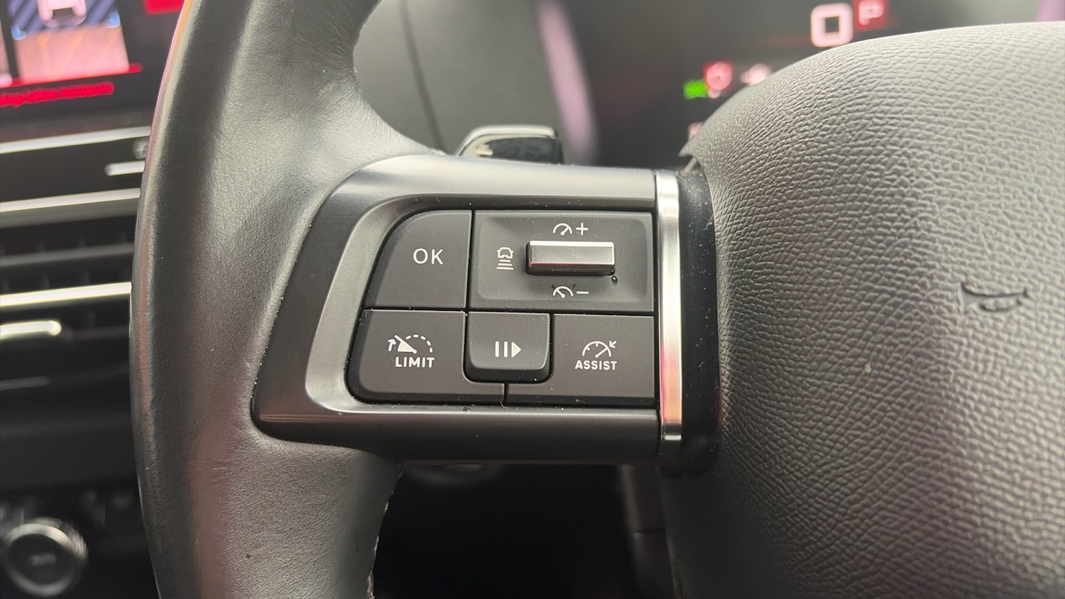 Used Citroen C4 2021 for sale - 76366903: Photo 32
