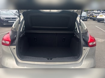 Used Ford Focus 2015 for sale - 78324264: Photo