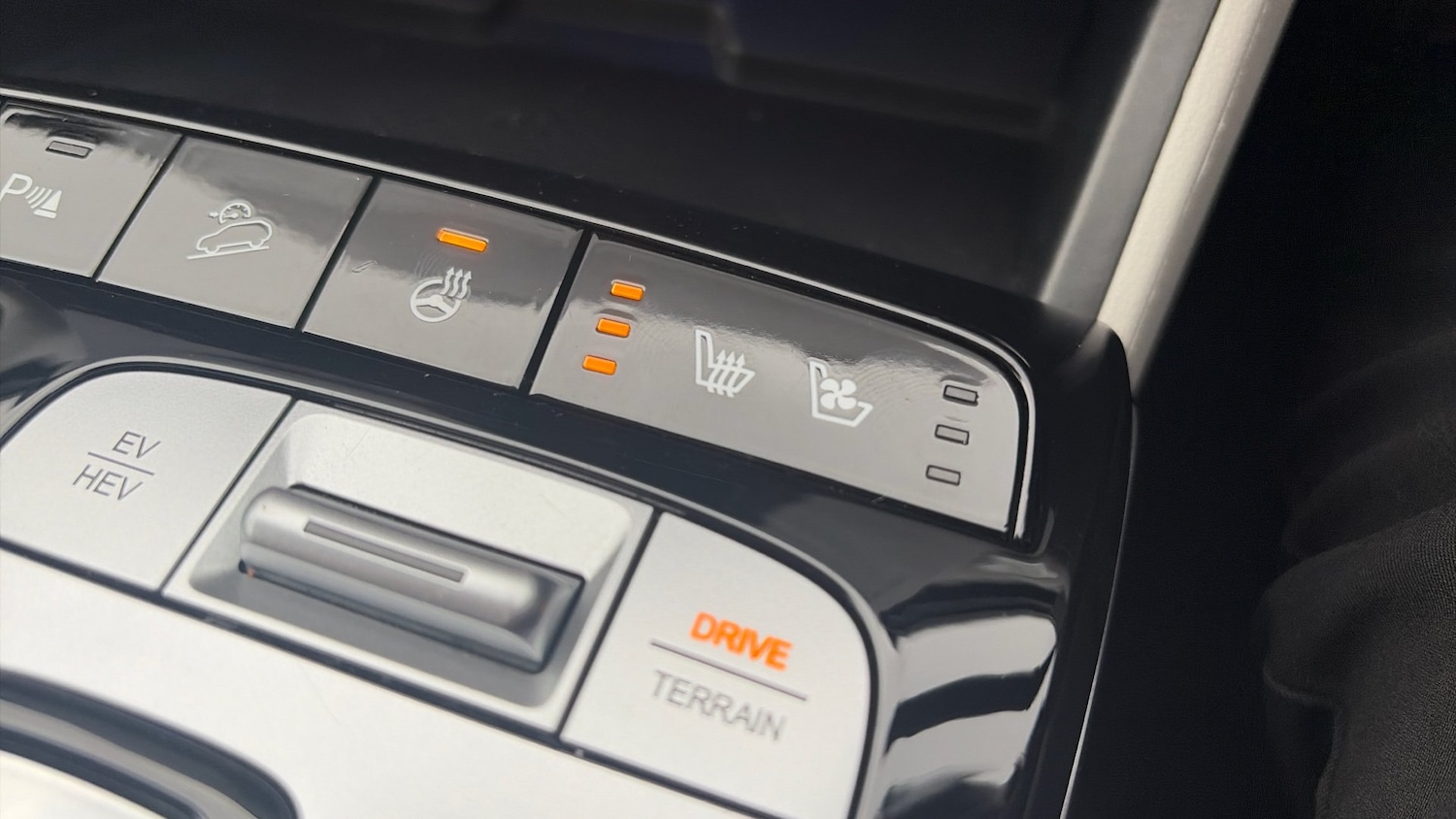 Used Hyundai TUCSON 2022 for sale - 77026040: Photo 40